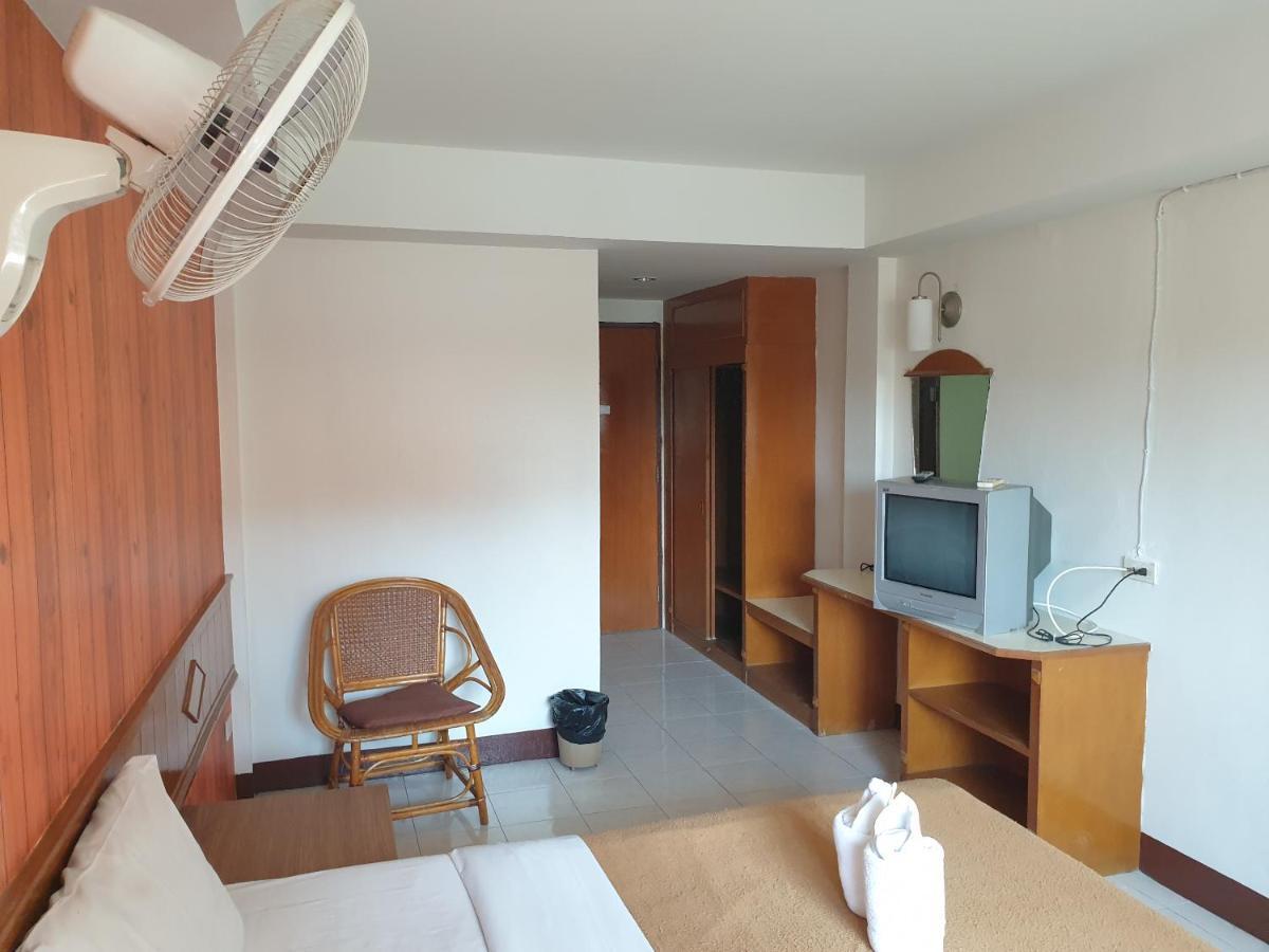 Hotel Naza Orchid à Pattaya Extérieur photo